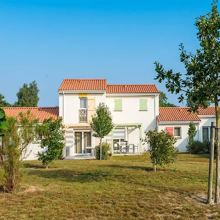 Well Kept With Dishwasher 7 Km From The
