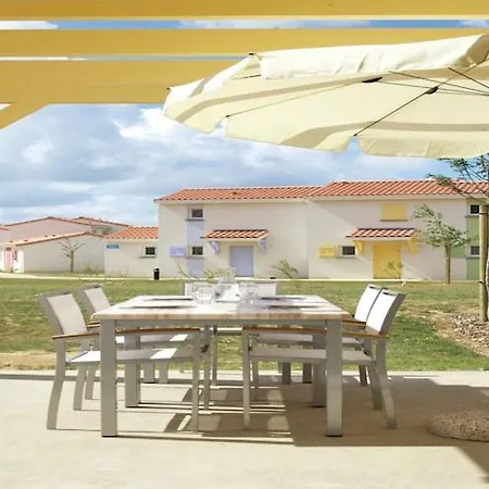 Holiday home Well Kept With Dishwasher 7 Km From The *